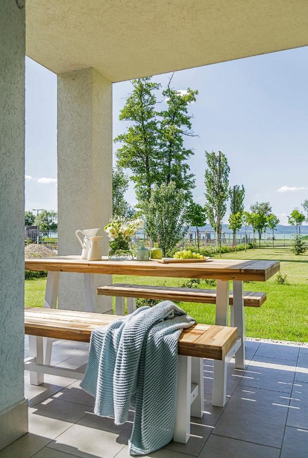 Blue Apartments Balatonlelle Εξωτερικό φωτογραφία