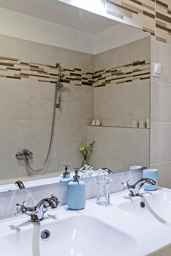 Blue Apartments Balatonlelle Εξωτερικό φωτογραφία